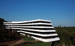 3HotelLone_2405249k