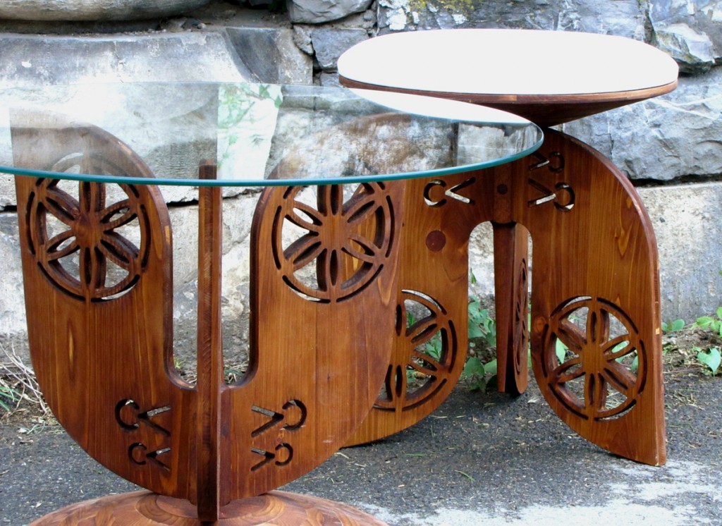 Masa si taburet seria Furca colectia Vatra - Arhidot Design