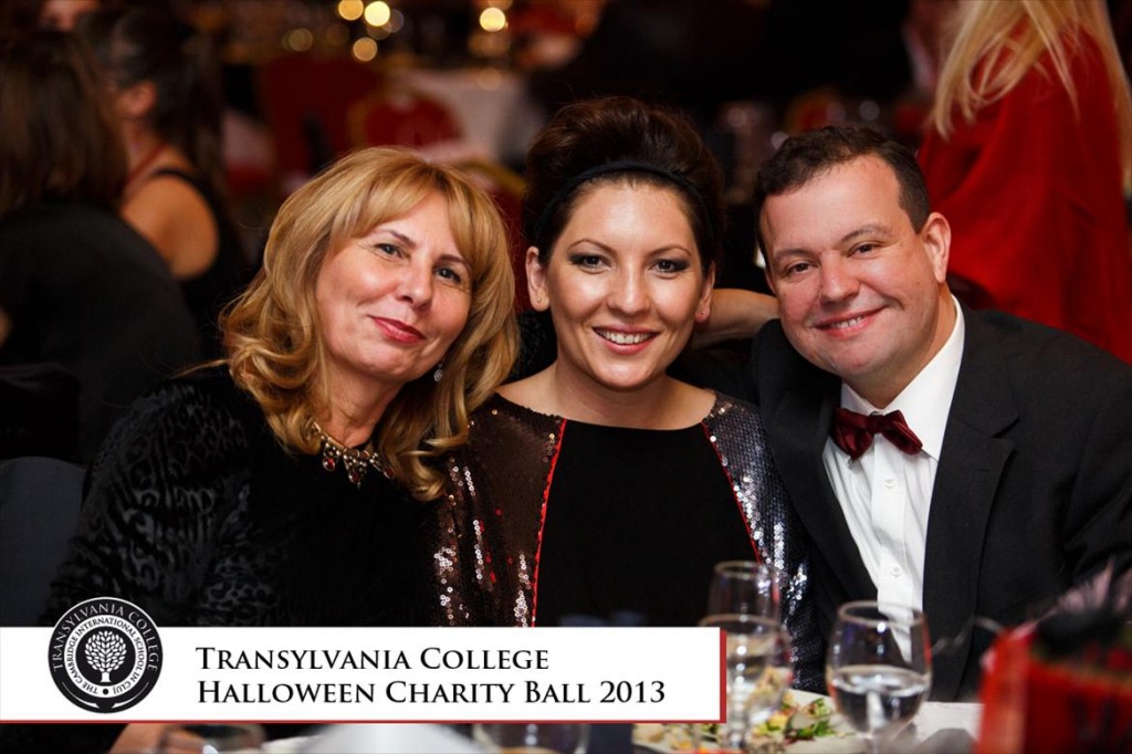Genoveva_Hossu_Halloween_Charity_Ball2013