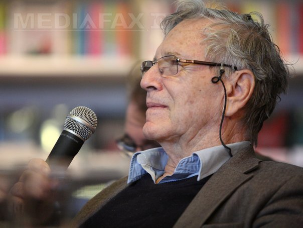 amos oz
