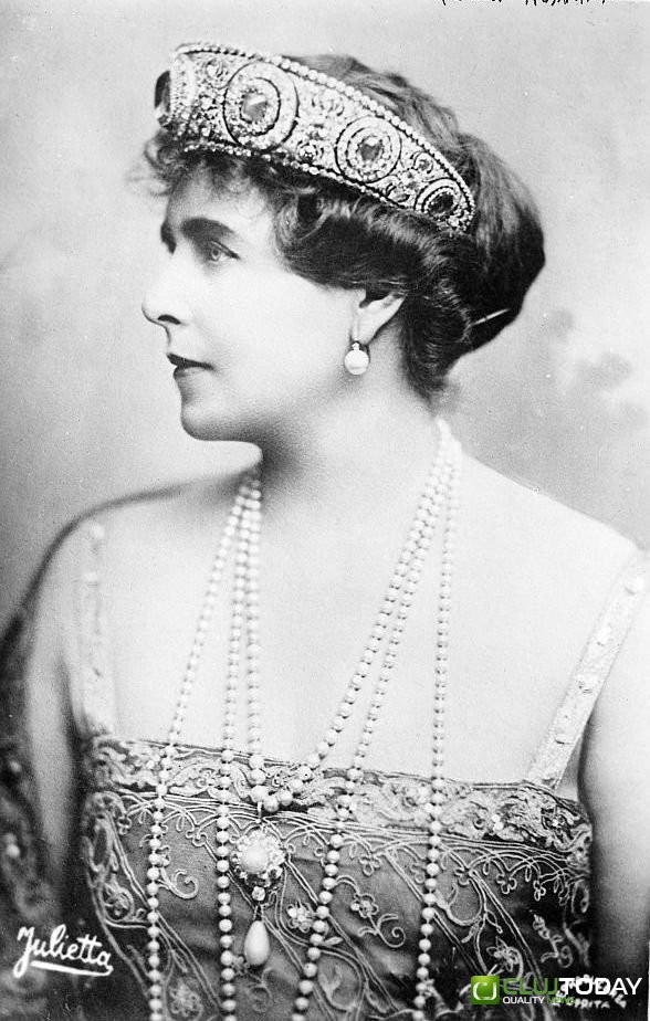queen_mary_of_romania