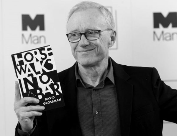 LONDON, UNITED KINGDOM - JUNE 13: Israeli author David Grossman with his book 'A Horse Walks Into A Bar' attends the 2017 Man Booker International Prize nominations photocall in London, United Kingdom on June 13, 2017.
 (Photo by Ray Tang/Anadolu Agency/Getty Images)