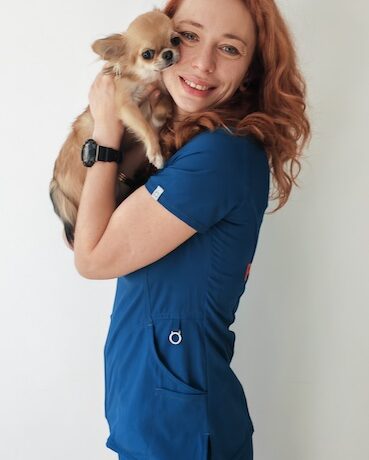 Pet Stuff, Dr Ruxandra Tenia