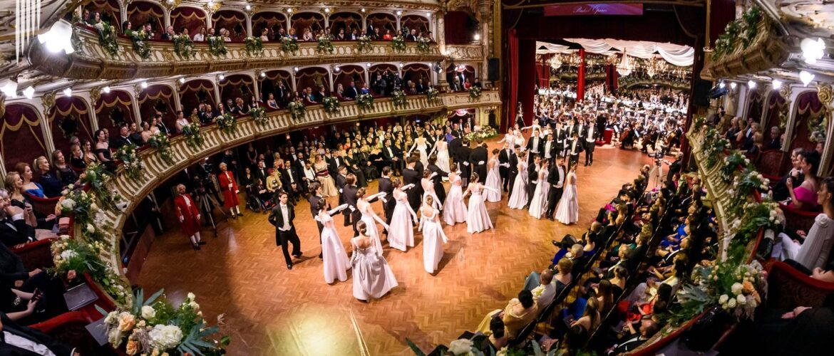 Parada debutanților_Balul Operei 2024