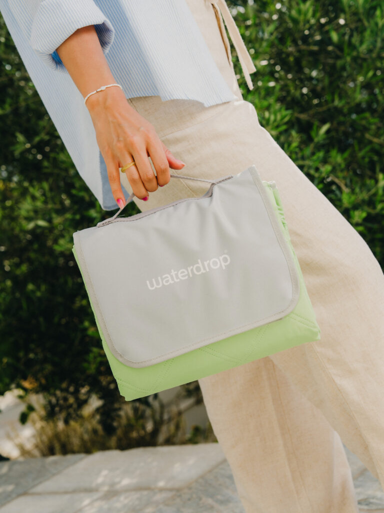 Picnic Blanket - Max Manavi-Huber - 002